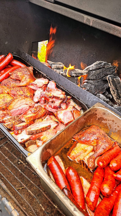 Legendární gril žije dál v Kempu Keramika