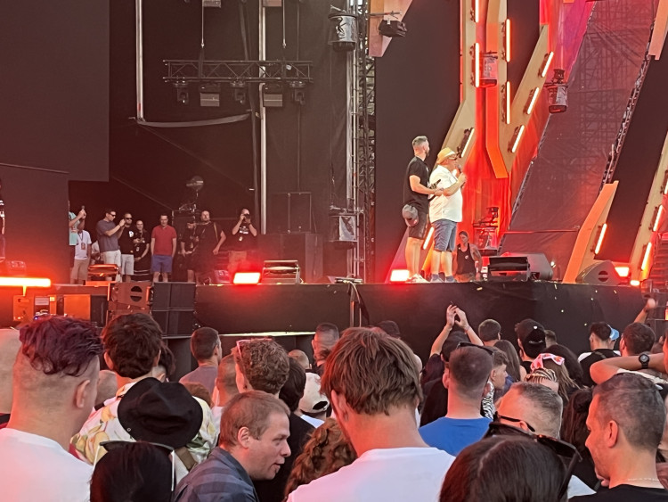 FOTOGALERIE: Beats for Love. Drumy duní pod vyhaslými vysokými pecemi