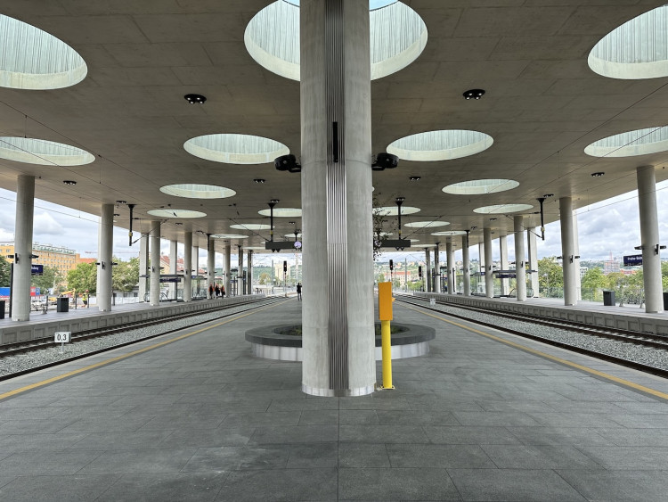 FOTOGALERIE: Praha má po čtyřiceti letech nové nádraží, Bubny jsou nejmodernější v Česku