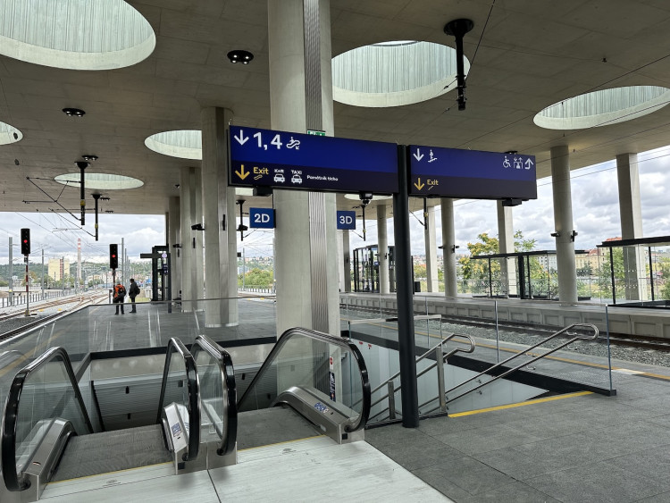 FOTOGALERIE: Praha má po čtyřiceti letech nové nádraží, Bubny jsou nejmodernější v Česku