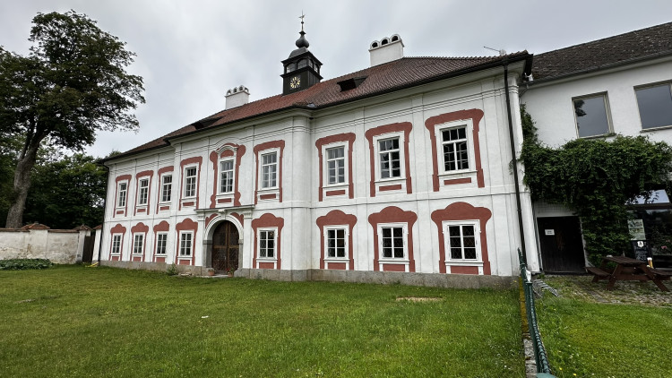 Zámek Mlázovy na Sušicku