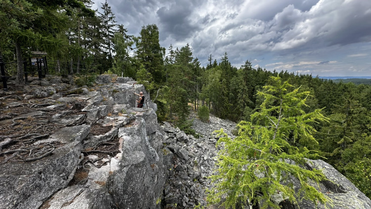 Jindřichova skála v Brdech