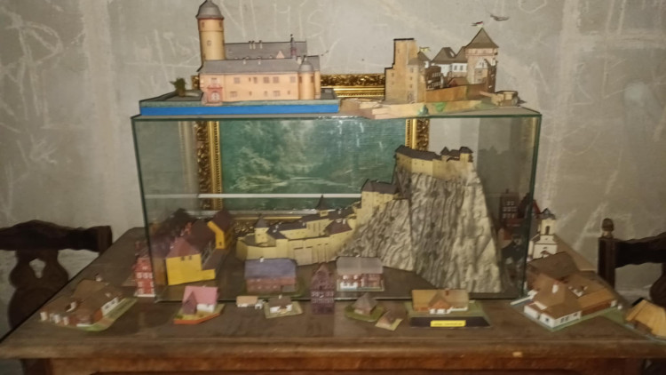 FOTOGALERIE: Ptenský zámek otevřel své komnaty, chodby a sklepy