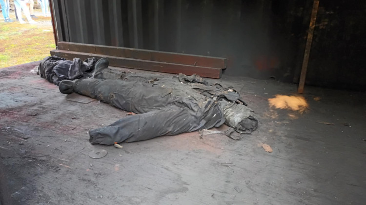 FOTOGALERIE: Trenažér pro výcvik pohyb v zakouřeném prostředí v Hamrech na Prostějovsku