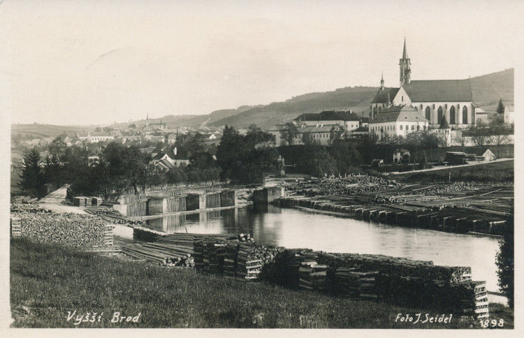 FOTOGALERIE: Dvacet let dokumentuje starou Vltavu. Pamětníků je potřeba ptát se včas, říká Vojtěch Pavelčík