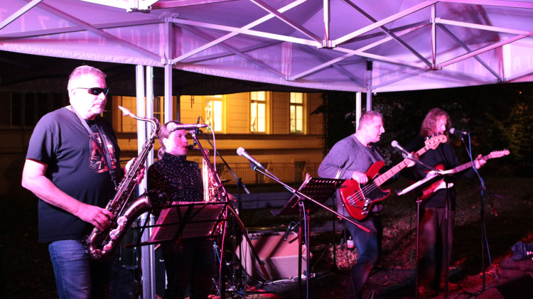 FOTO: Noc vědců v Brně navštívily stovky lidí, nejčastěji rodiny s dětmi