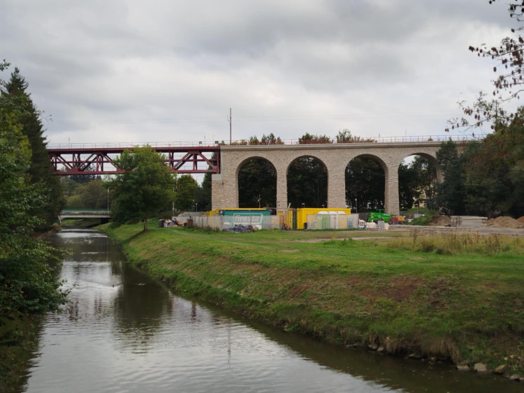 Oprava železničního viaduktu v Jihlavě