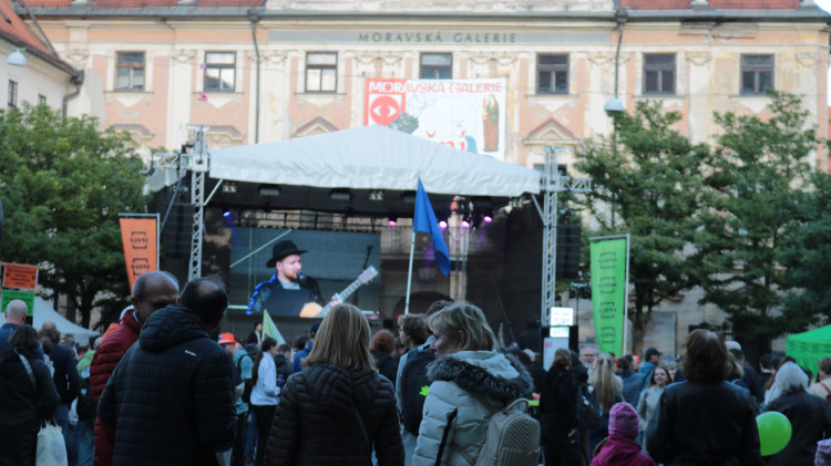 FOTO: Petr Fiala přijel tři dny před volbami do Brna na největší happening koalice