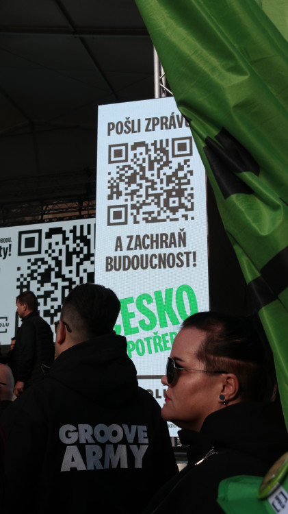 FOTO: Petr Fiala přijel tři dny před volbami do Brna na největší happening koalice