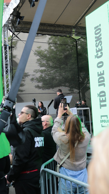 FOTO: Petr Fiala přijel tři dny před volbami do Brna na největší happening koalice