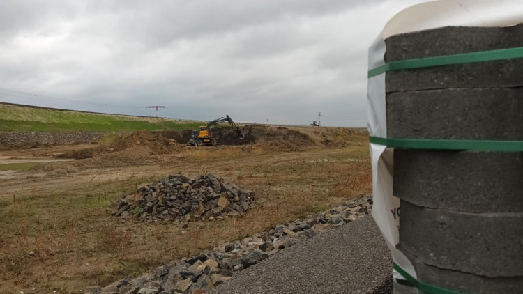 FOTOGALERIE: D1 okolo Přerova roste jako z vody