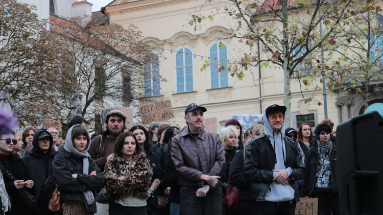 FOTOGALERIE: „Brno proti fašismu!“ skandovaly stovky demonstrantů