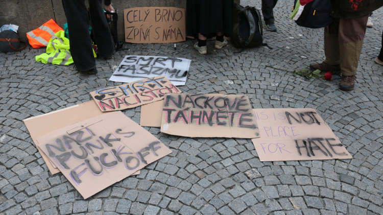 FOTOGALERIE: „Brno proti fašismu!“ skandovaly stovky demonstrantů