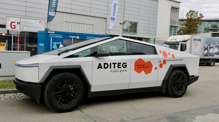 FOTOGALERIE: V Brně pokračuje Mezinárodní strojírenský veletrh, podívejte se s námi