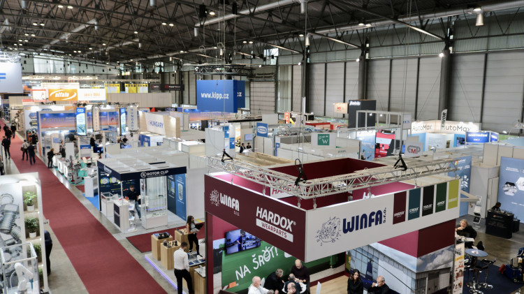 FOTOGALERIE: V Brně pokračuje Mezinárodní strojírenský veletrh, podívejte se s námi
