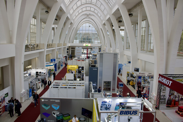 FOTOGALERIE: V Brně pokračuje Mezinárodní strojírenský veletrh, podívejte se s námi