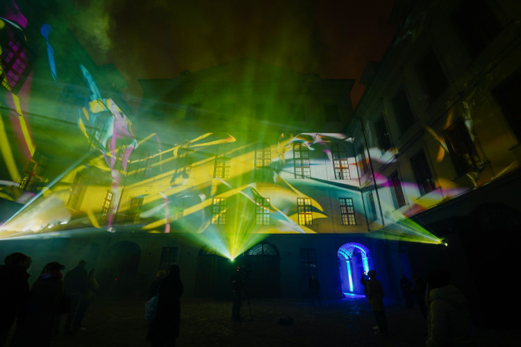 FOTOGALERIE: Začal Signal Festival, v Praze lidé uvidí 17 světelných instalací