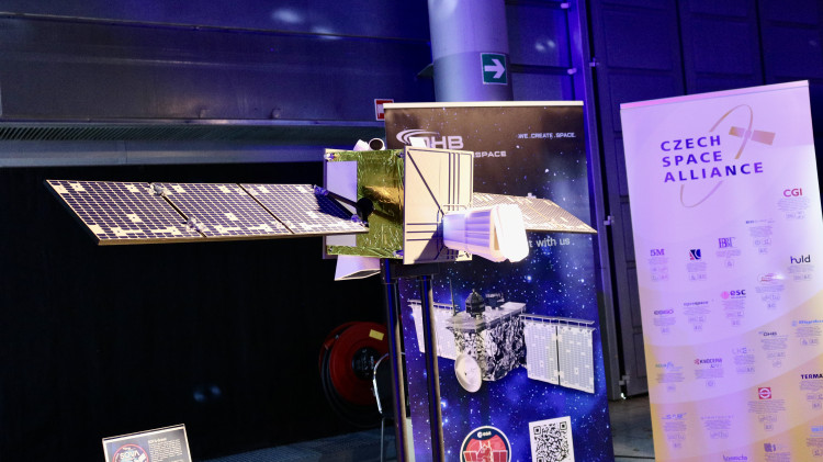 FOTOGALERIE: Prohlédněte si vesmír na výstavišti, láká Czech Space Pavilon