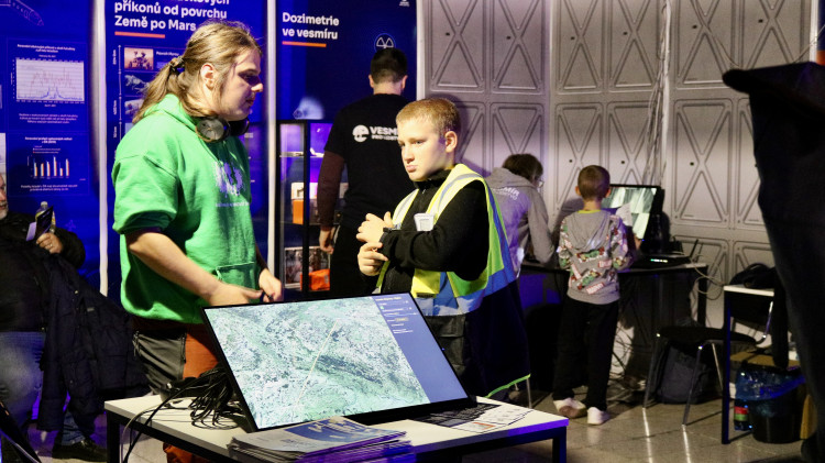 FOTOGALERIE: Prohlédněte si vesmír na výstavišti, láká Czech Space Pavilon