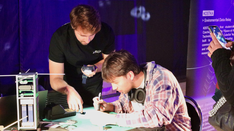 FOTOGALERIE: Prohlédněte si vesmír na výstavišti, láká Czech Space Pavilon