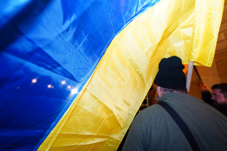 FOTOGALERIE: Čeho se bojíte? Lidé vyzvali vedení Národního muzea k vrácení ukrajinské vlajky