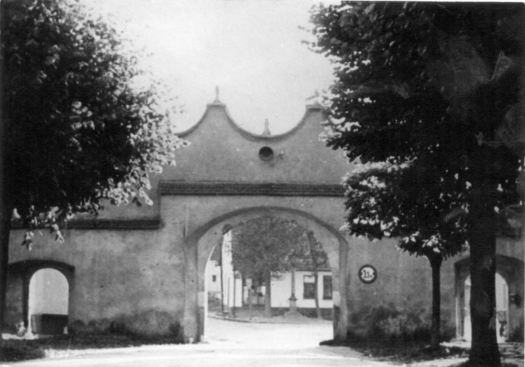 Historie a současnost Solné brány v Dolní Cerekvi