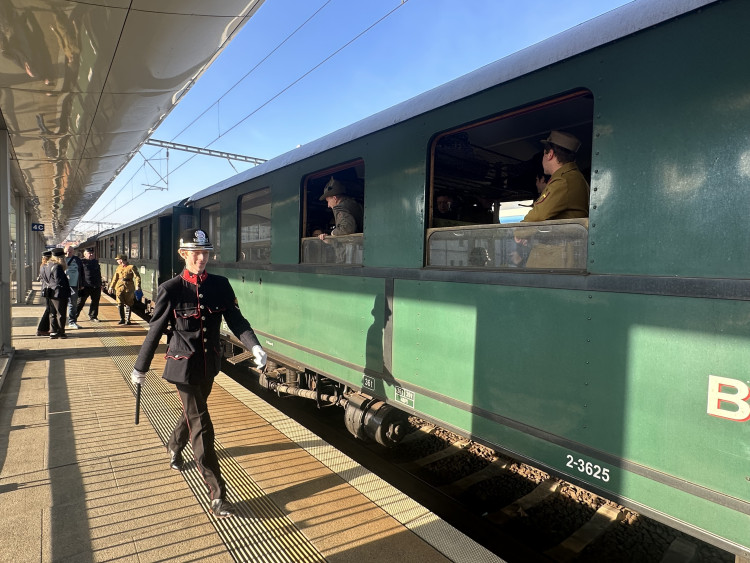 FOTOGALERIE: Vzpomínková jízda legionářů