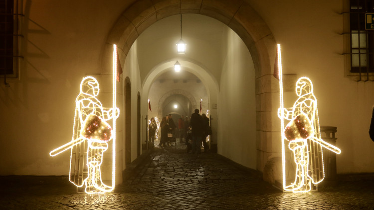 FOTOGALERIE: Ze Špilberku se znovu stal světelný hrad, výstava potrvá do půlky ledna
