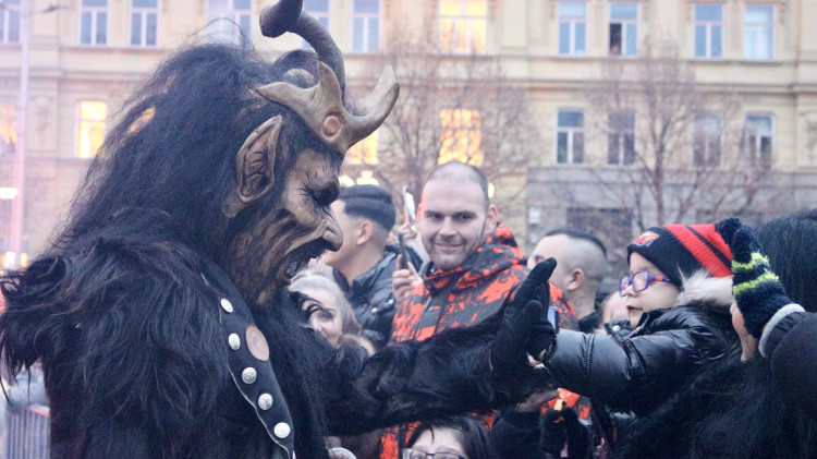 FOTOGALERIE: Malá Krampus show prošla Brnem,