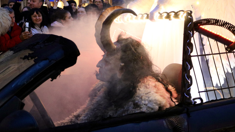 FOTOGALERIE: Malá Krampus show prošla Brnem,
