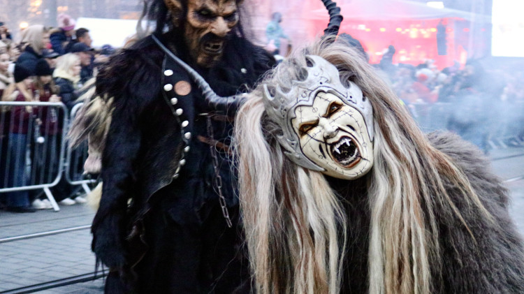 FOTOGALERIE: Malá Krampus show prošla Brnem,
