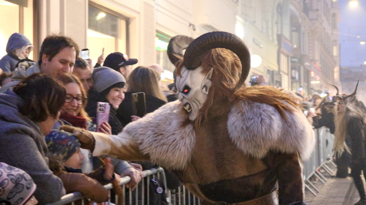 FOTOGALERIE: Malá Krampus show prošla Brnem,