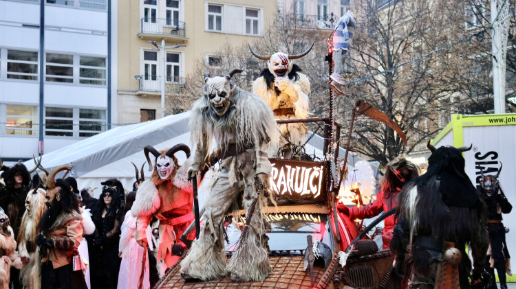 FOTOGALERIE: Malá Krampus show prošla Brnem,