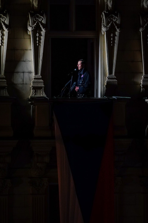 FOTOGALERIE: Nekonečný proud lidí. 17. listopad na Národní