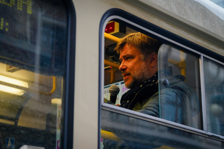 FOTOGALERIE: Nekonečný proud lidí. 17. listopad na Národní