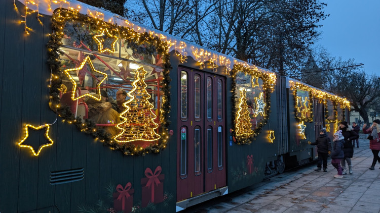 Vánoční tramvaj 2025