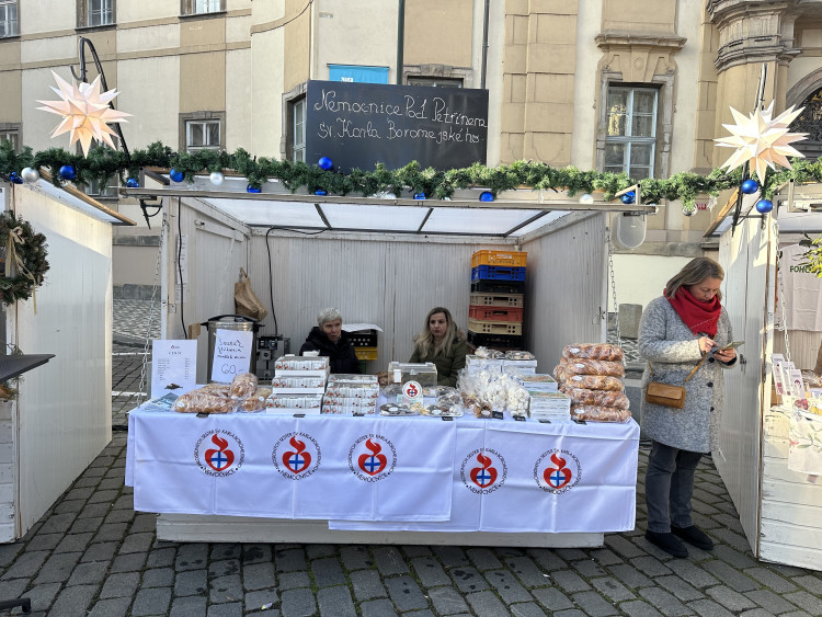 FOTOGALERIE: Vánoční trhy na Mariánském náměstí