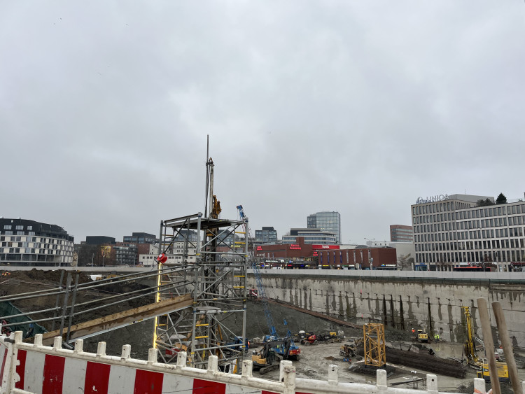 FOTO: Po brněnských Pompejích není ani památky, práce na Dornychu pokračují