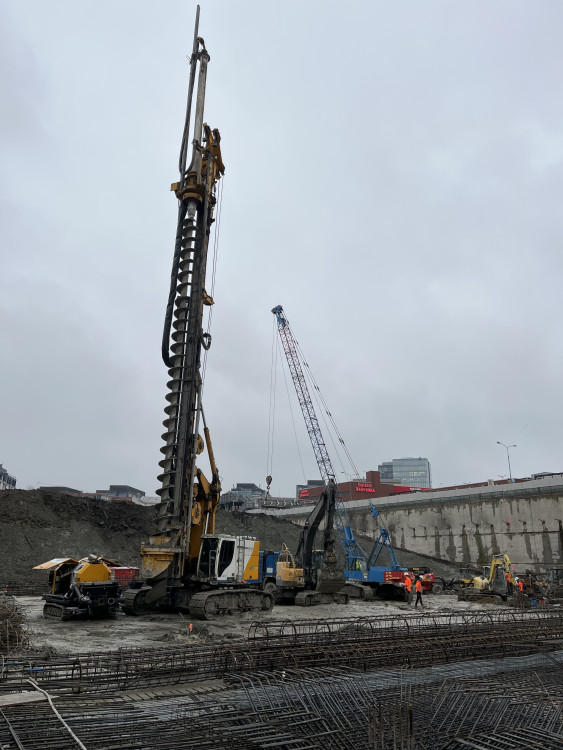 FOTO: Po brněnských Pompejích není ani památky, práce na Dornychu pokračují