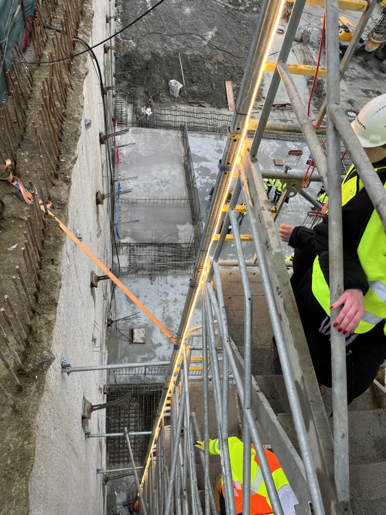 FOTO: Po brněnských Pompejích není ani památky, práce na Dornychu pokračují