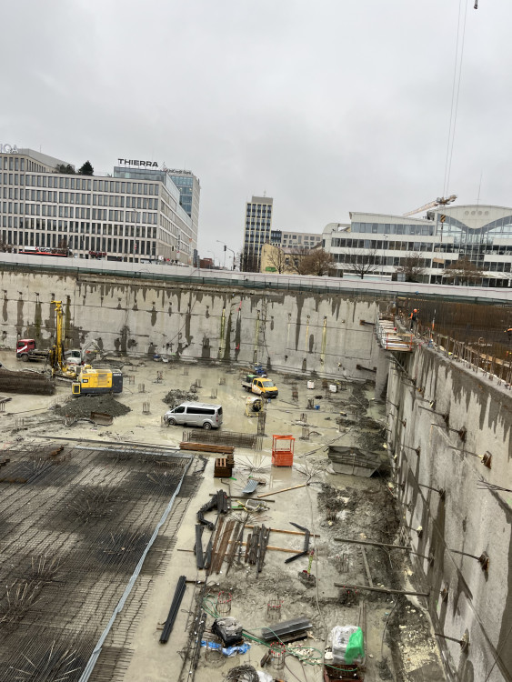 FOTO: Po brněnských Pompejích není ani památky, práce na Dornychu pokračují