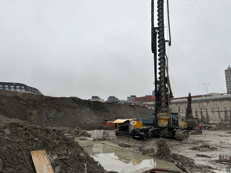 FOTO: Po brněnských Pompejích není ani památky, práce na Dornychu pokračují