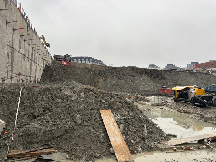 FOTO: Po brněnských Pompejích není ani památky, práce na Dornychu pokračují