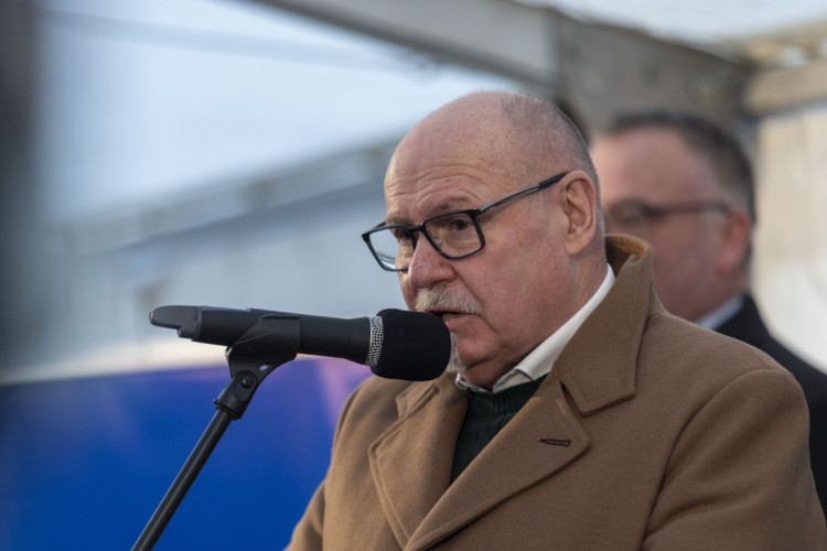 FOTO: Nové dálnice D1 a D55 po slavnostním otevření slouží řidičům