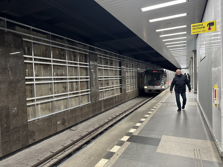 FOTOGALERIE: Stanice metra Pankrác po rekonstrukci