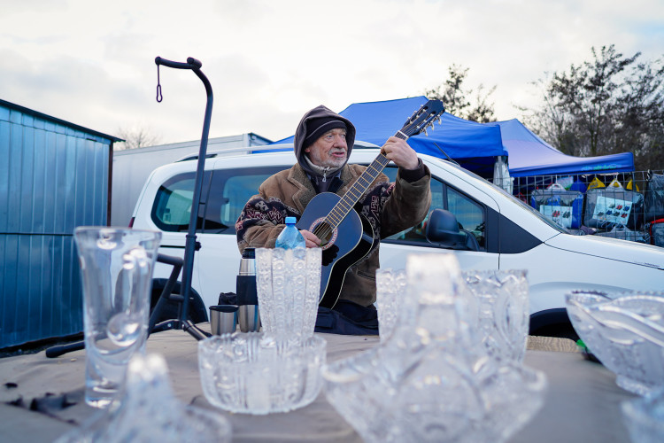 FOTOGALERIE: Jak to chodí na bleších trzích