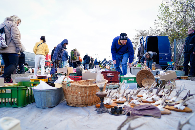 FOTOGALERIE: Jak to chodí na bleších trzích