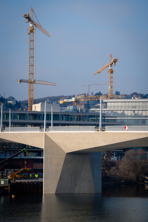 FOTOGALERIE: Zatěžovací zkouška Dvoreckého mostu