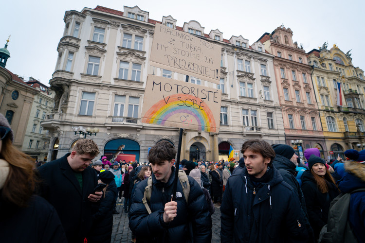 FOTOGALERIE: Demonstrace na podporu prezidenta Petra Pavla
