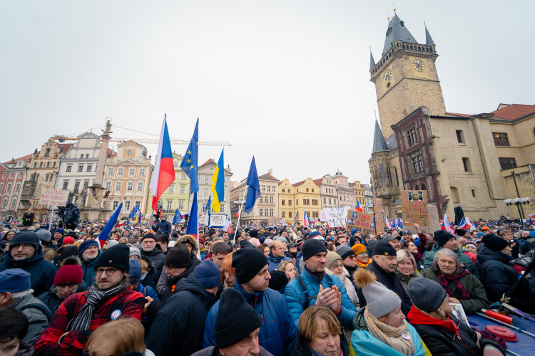 FOTOGALERIE: Demonstrace na podporu prezidenta Petra Pavla